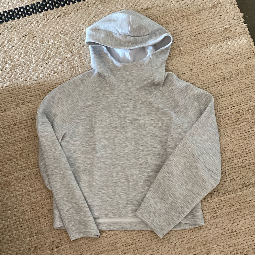 Lululemon sweatshirt